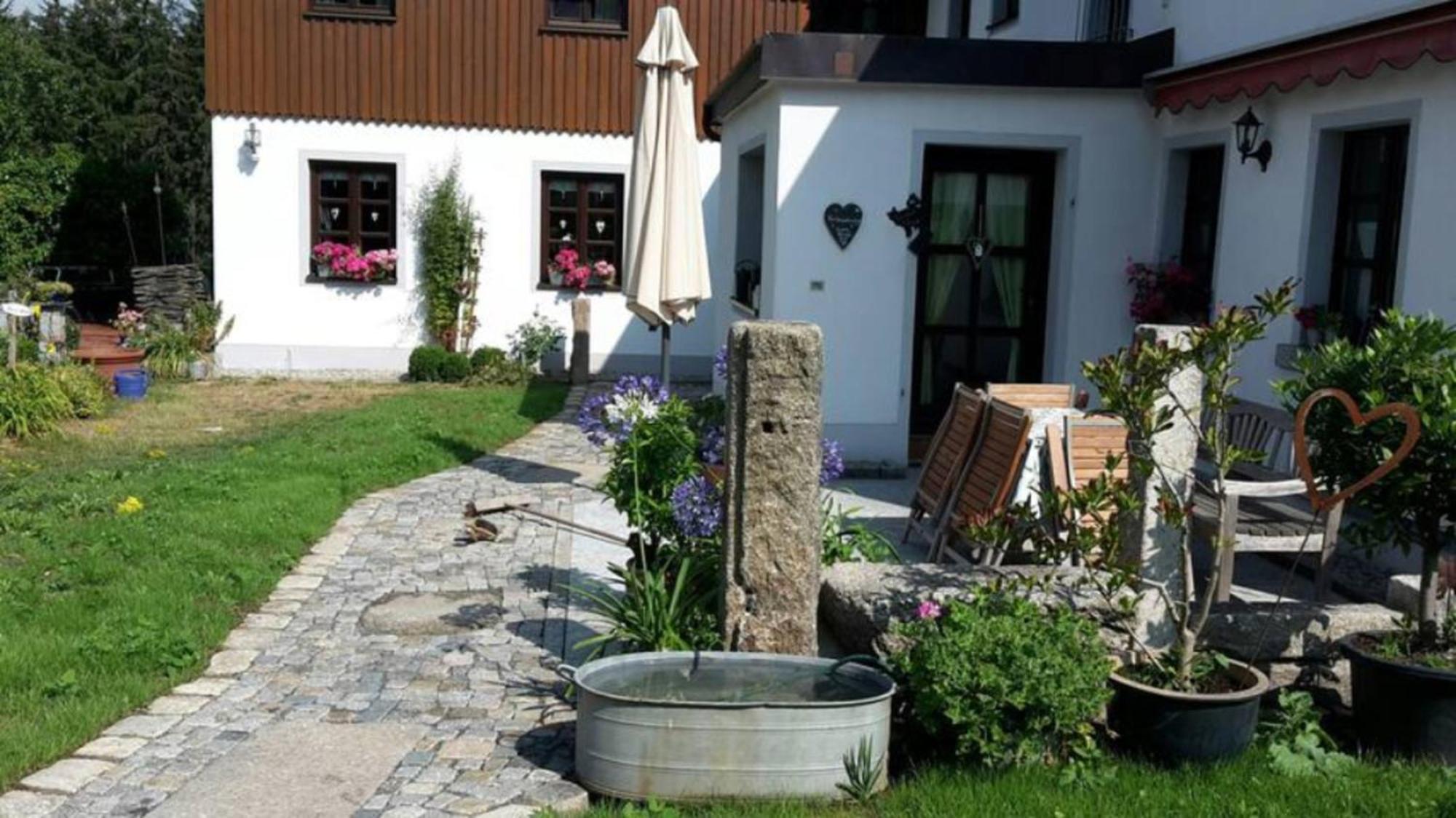 Ferienwohnung Tretter Reuth bei Erbendorf Exterior foto